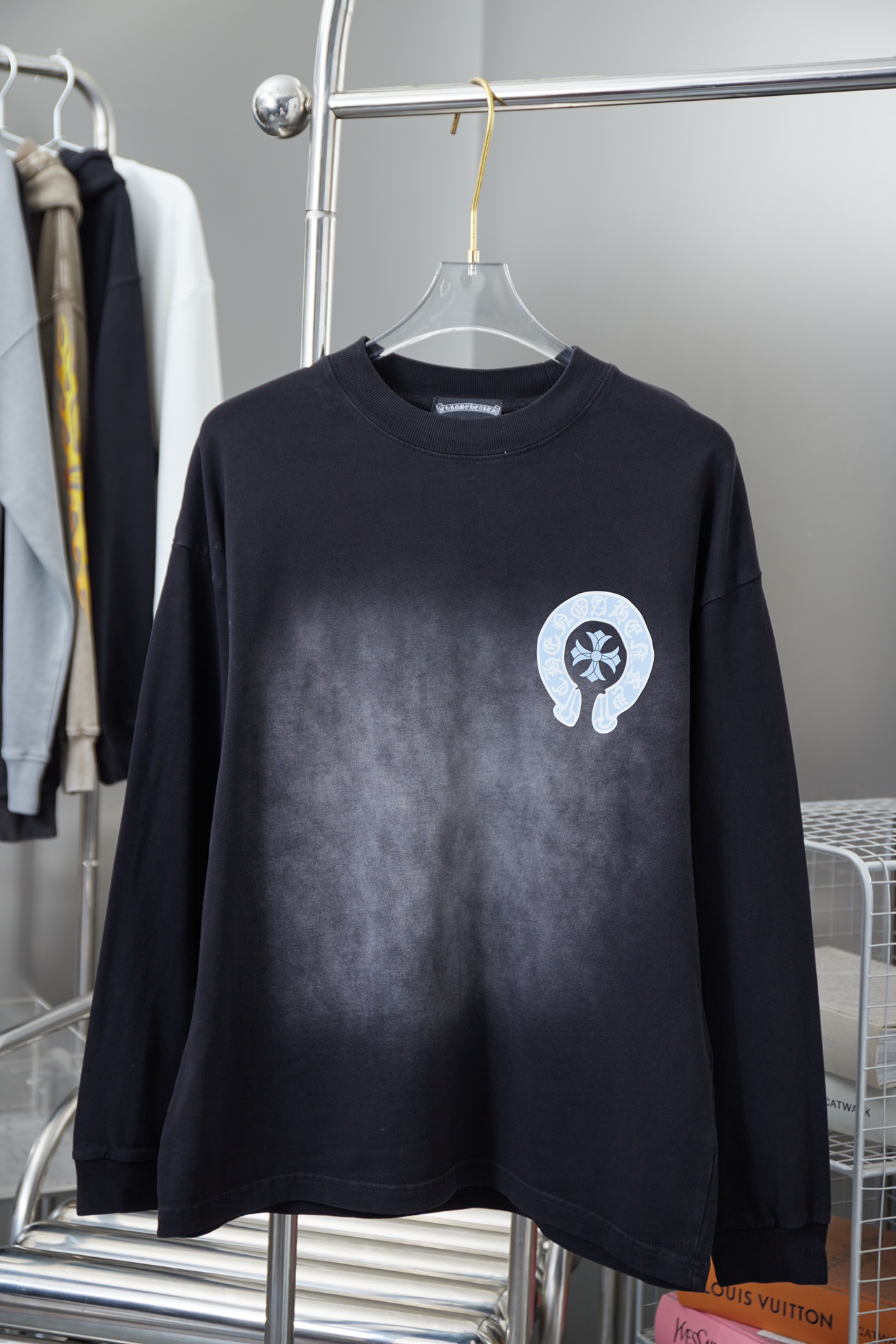 88_Chrome Heart Crewneck