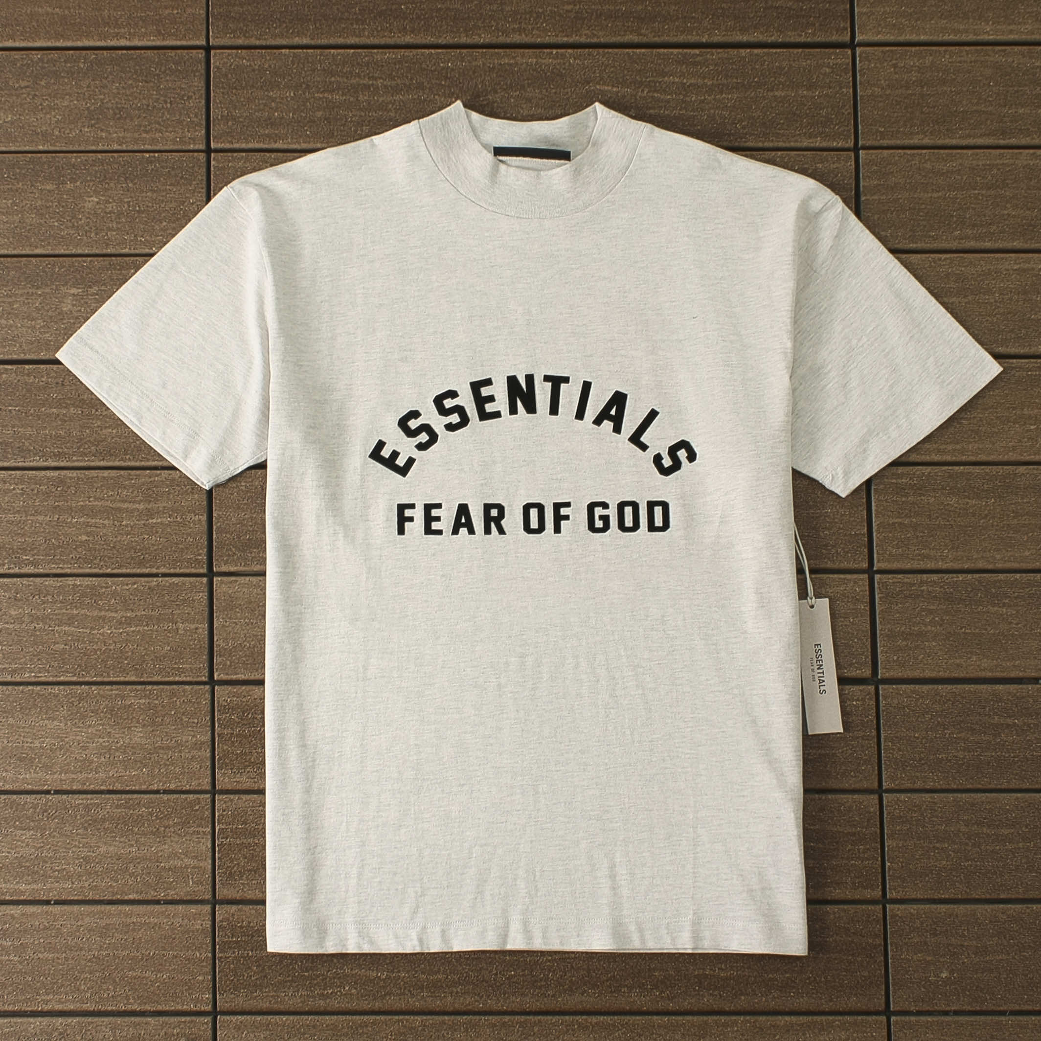 79_98 FEAR OF GOD T-shirt