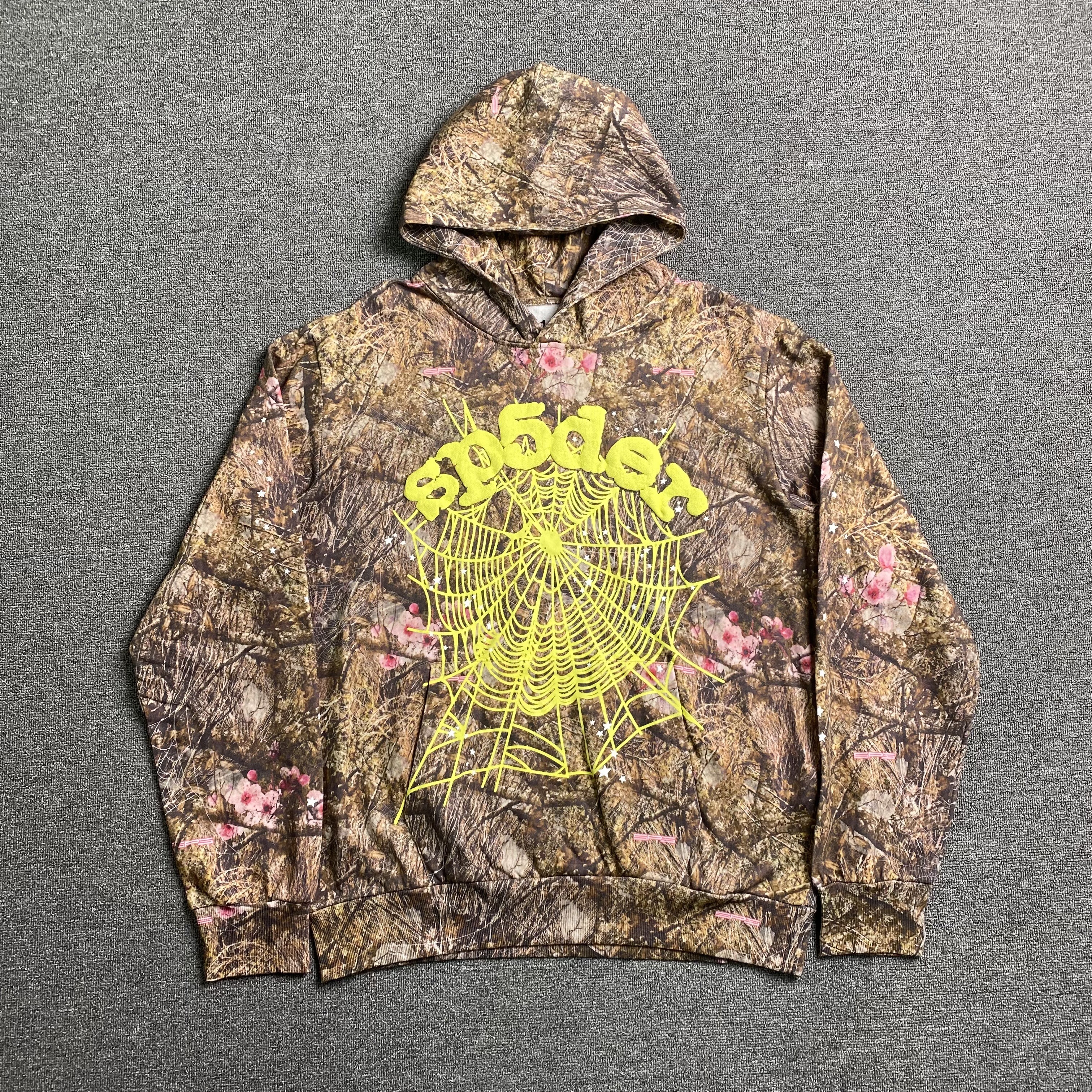 17_230 Spider Hoodie