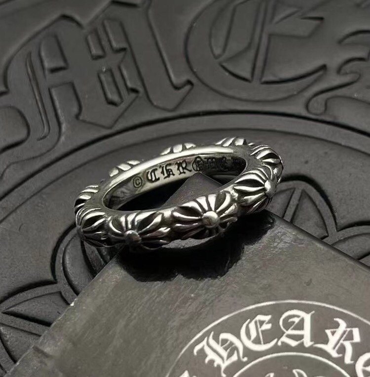 10_Chrome Heart Ring