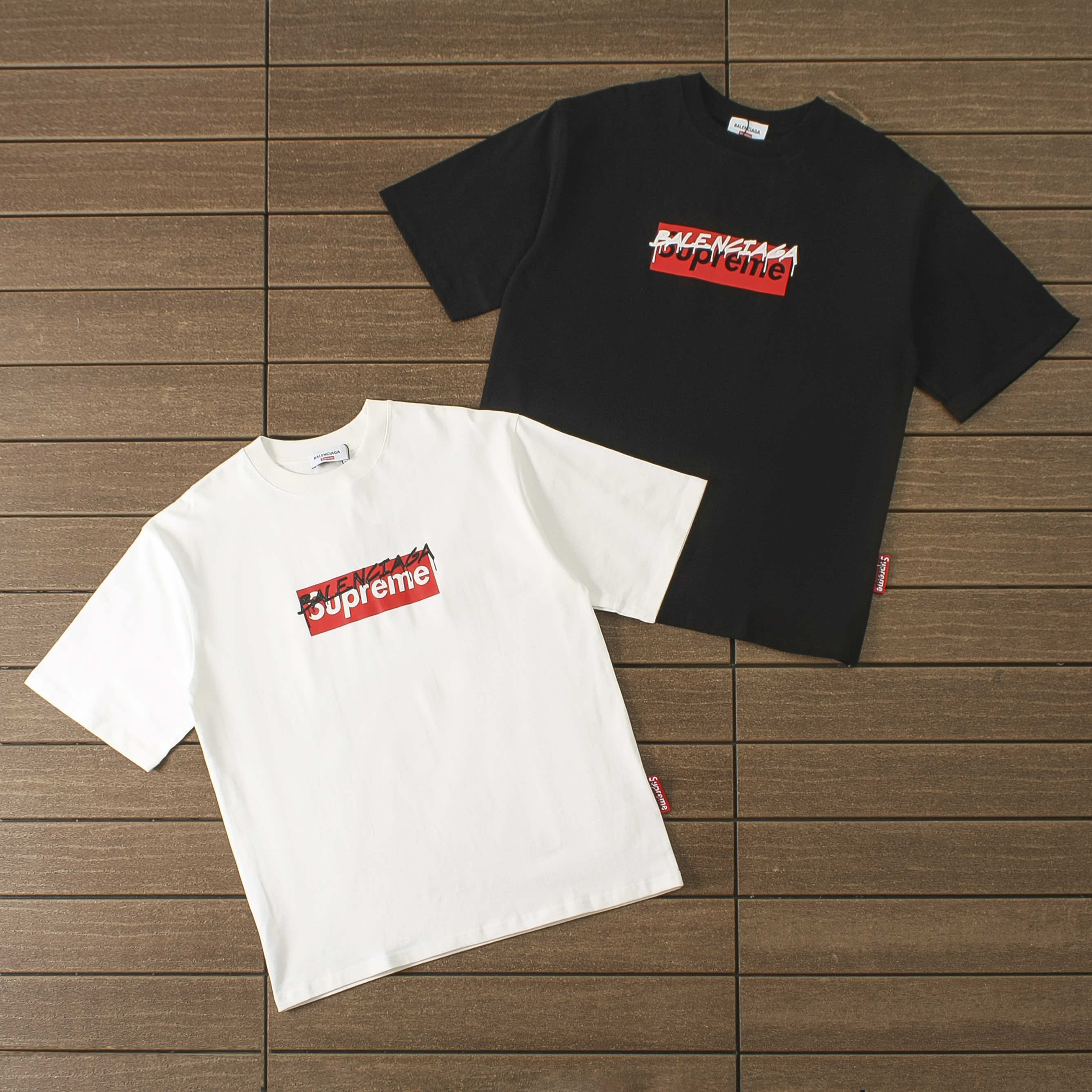 13_128 SUPREME T-SHIRT