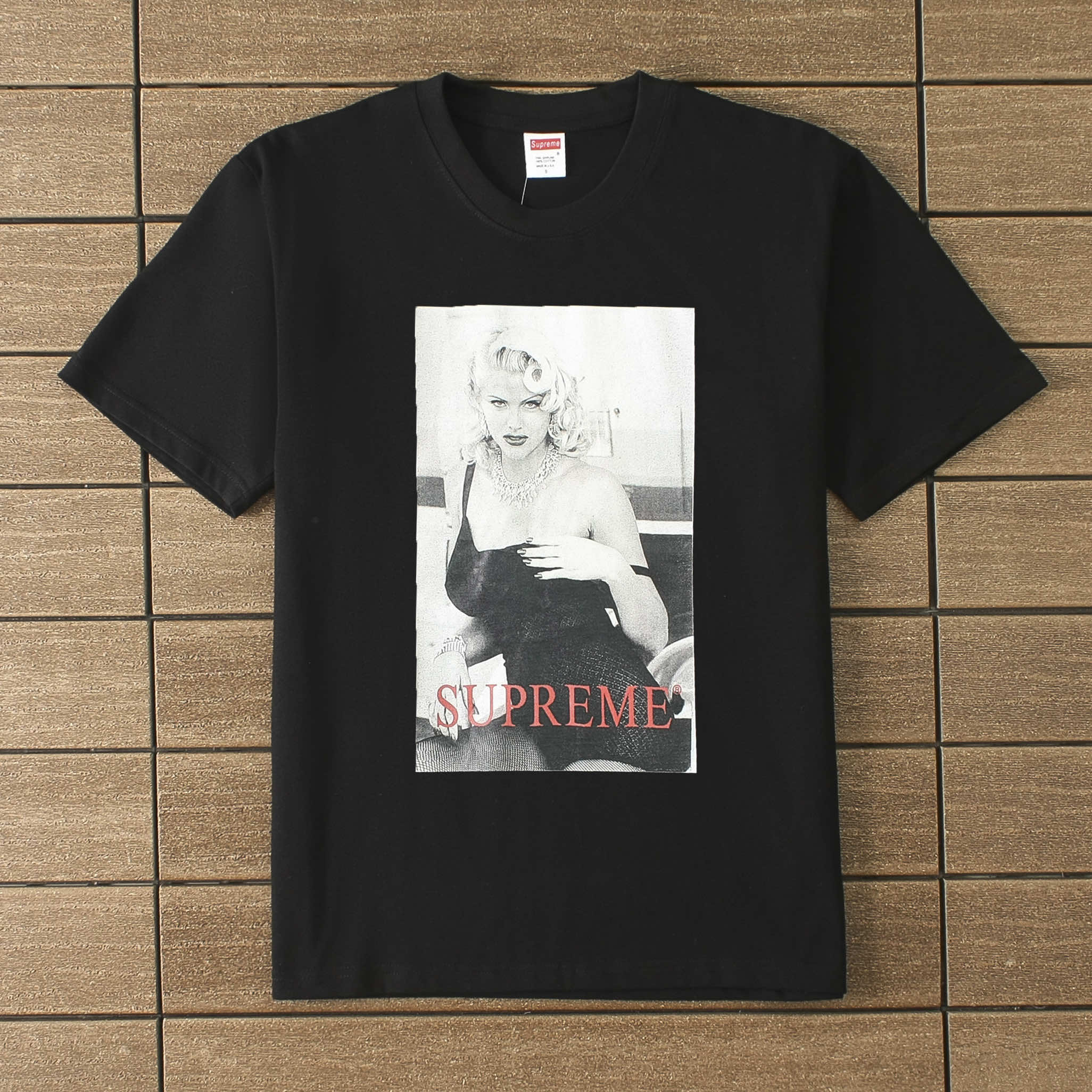 34_118 SUPREME T-SHIRT