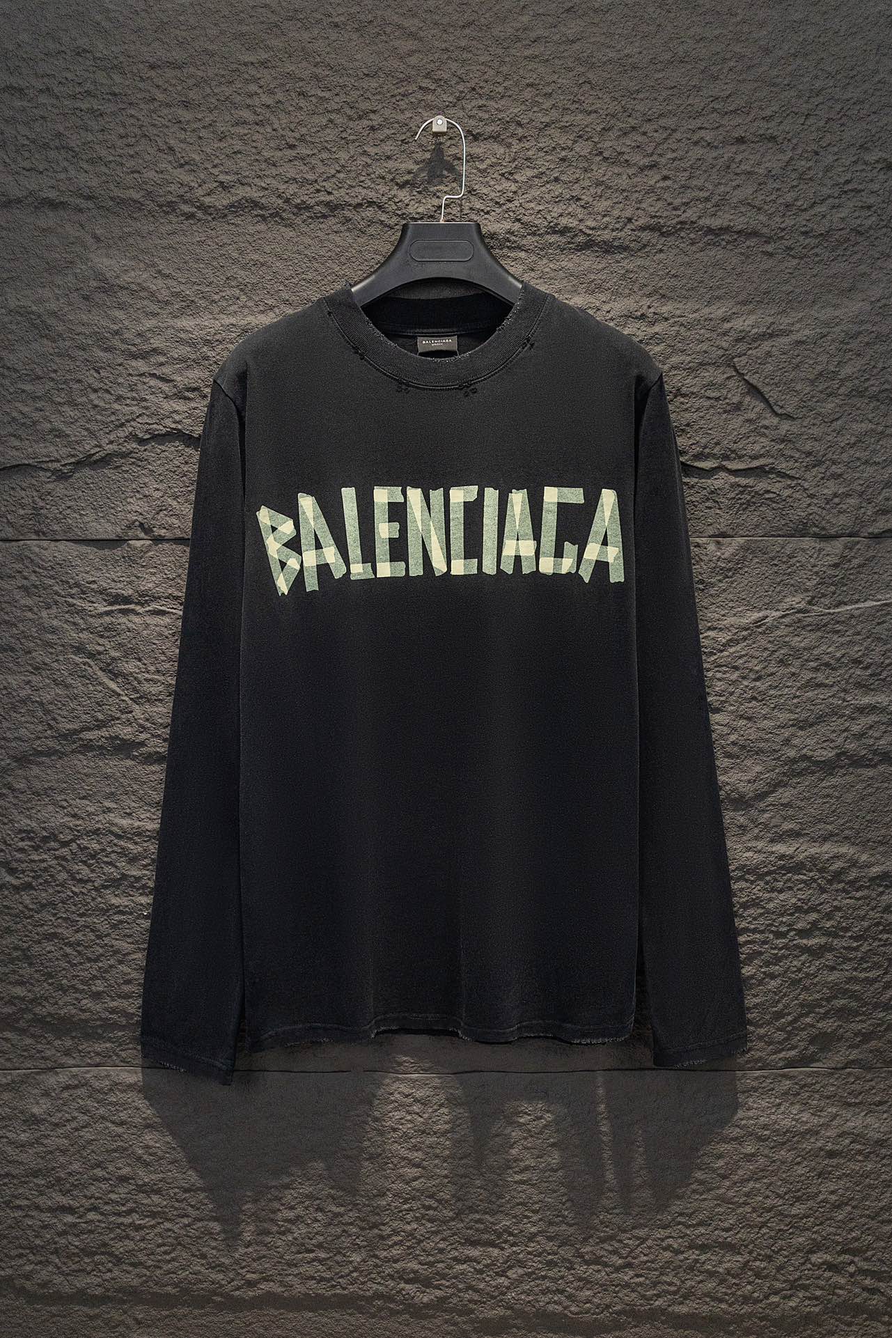 67_Balenciaga Crewneck