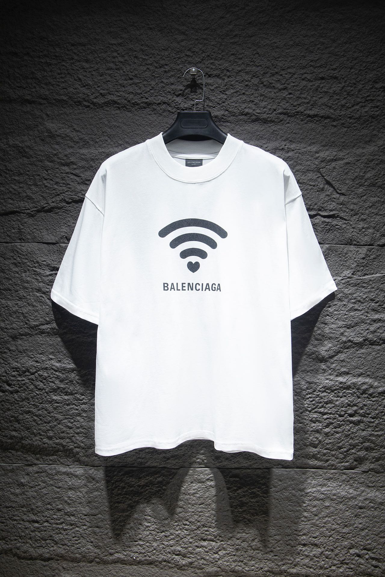 15_Balenciaga T-shirt