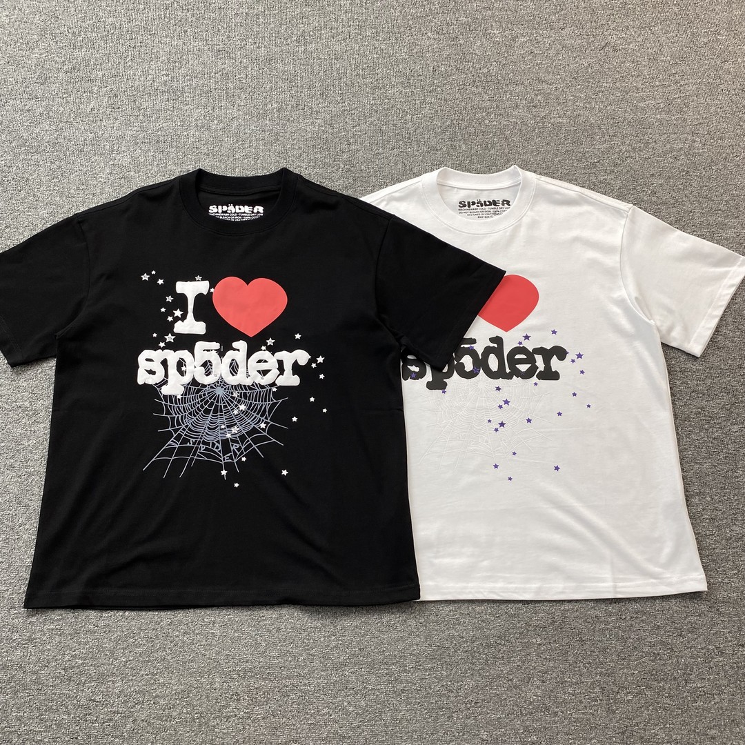 38_107 Spider T-shirt
