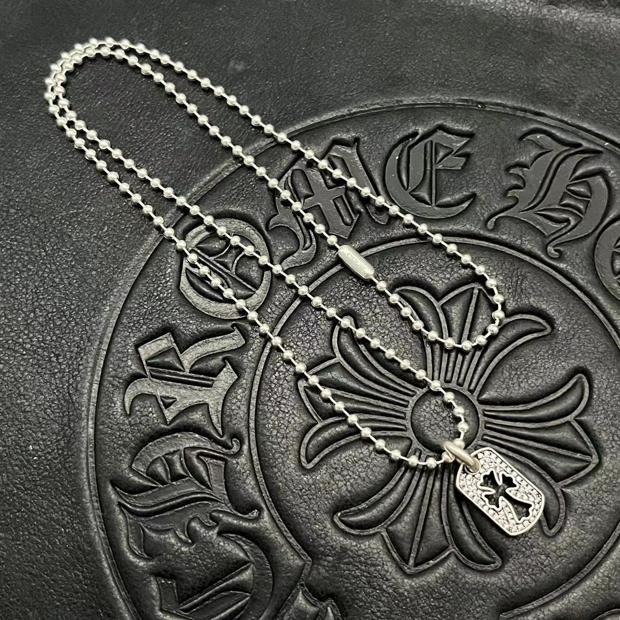 35_Chrome Heart Necklace