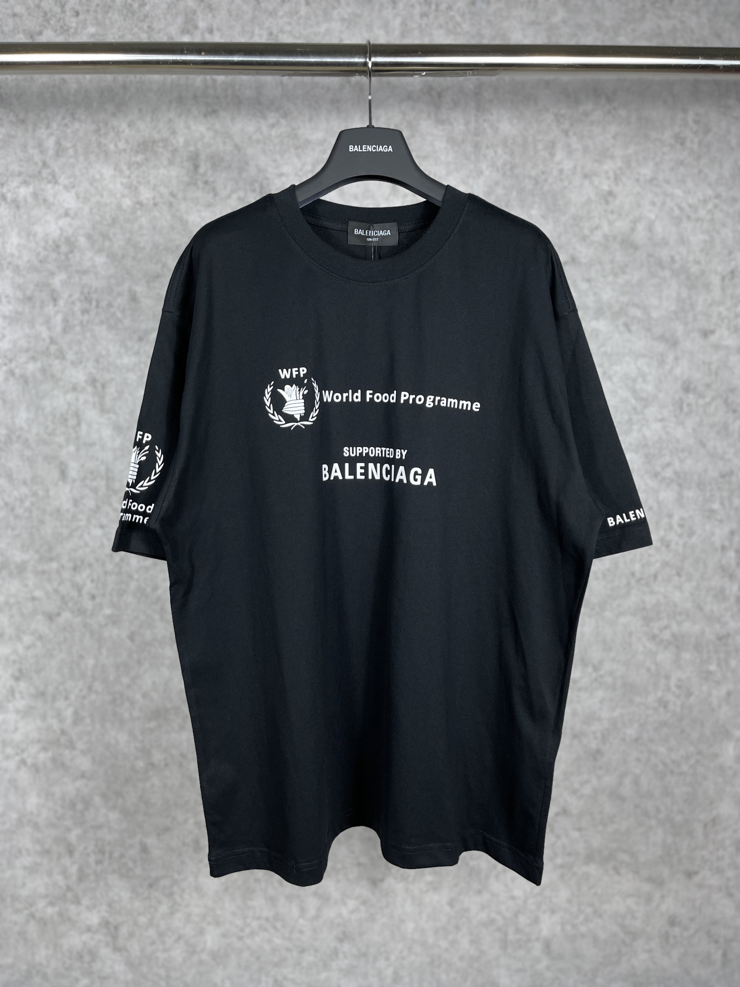 22_Balenciaga T-shirt