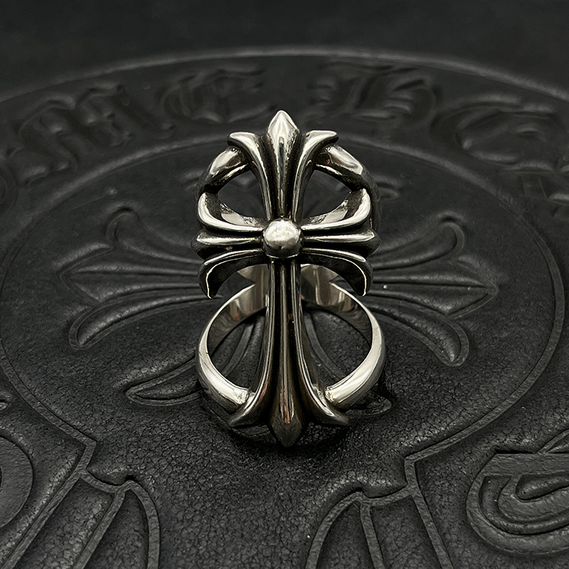 30_Chrome Heart Ring