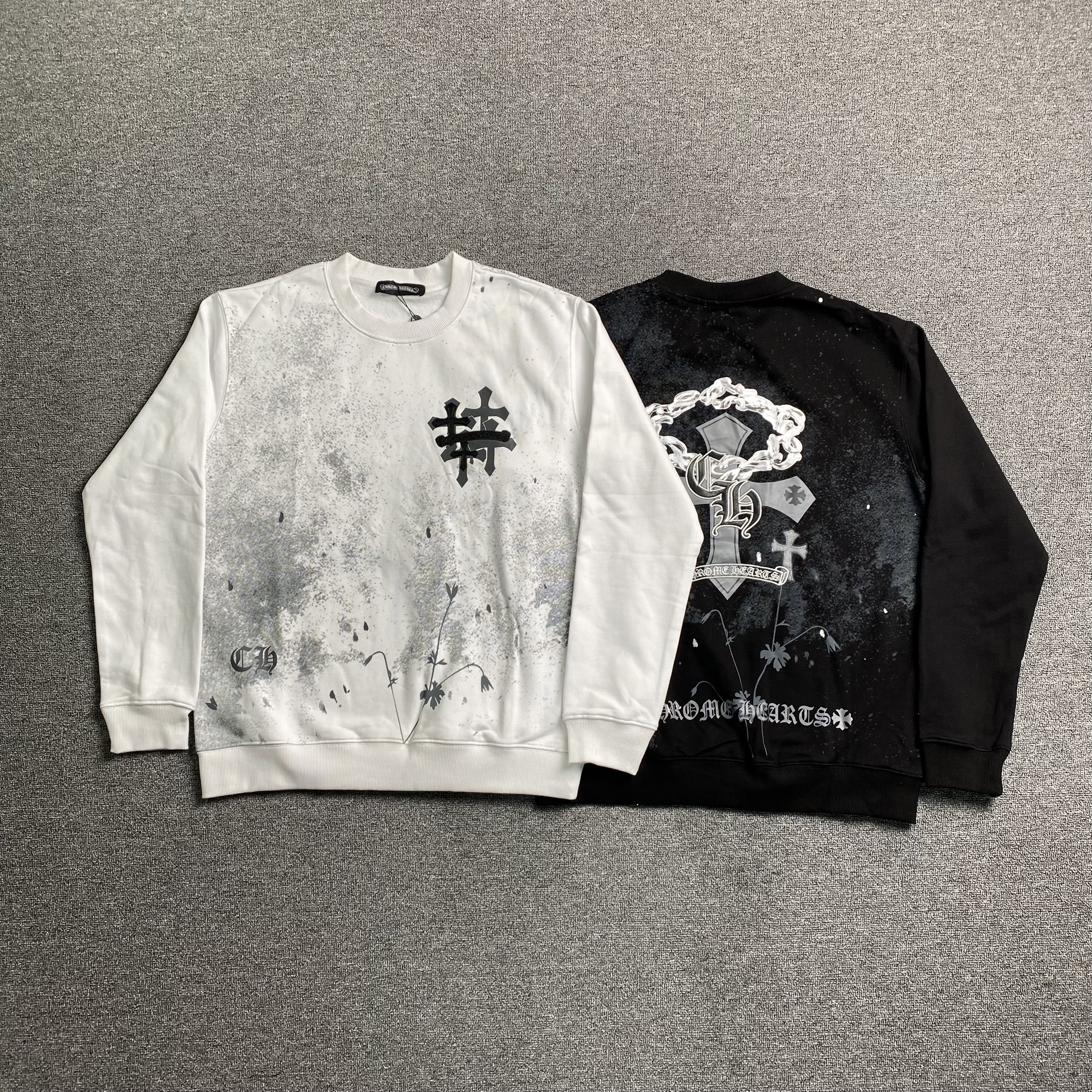 24_158 Chrome Hearts Crewneck