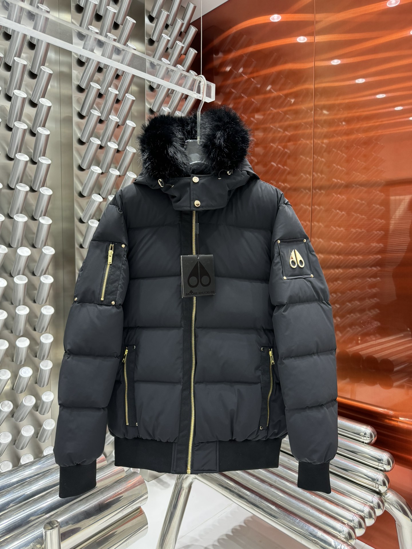 62_MOOSE KNUCKLES Down Jacket