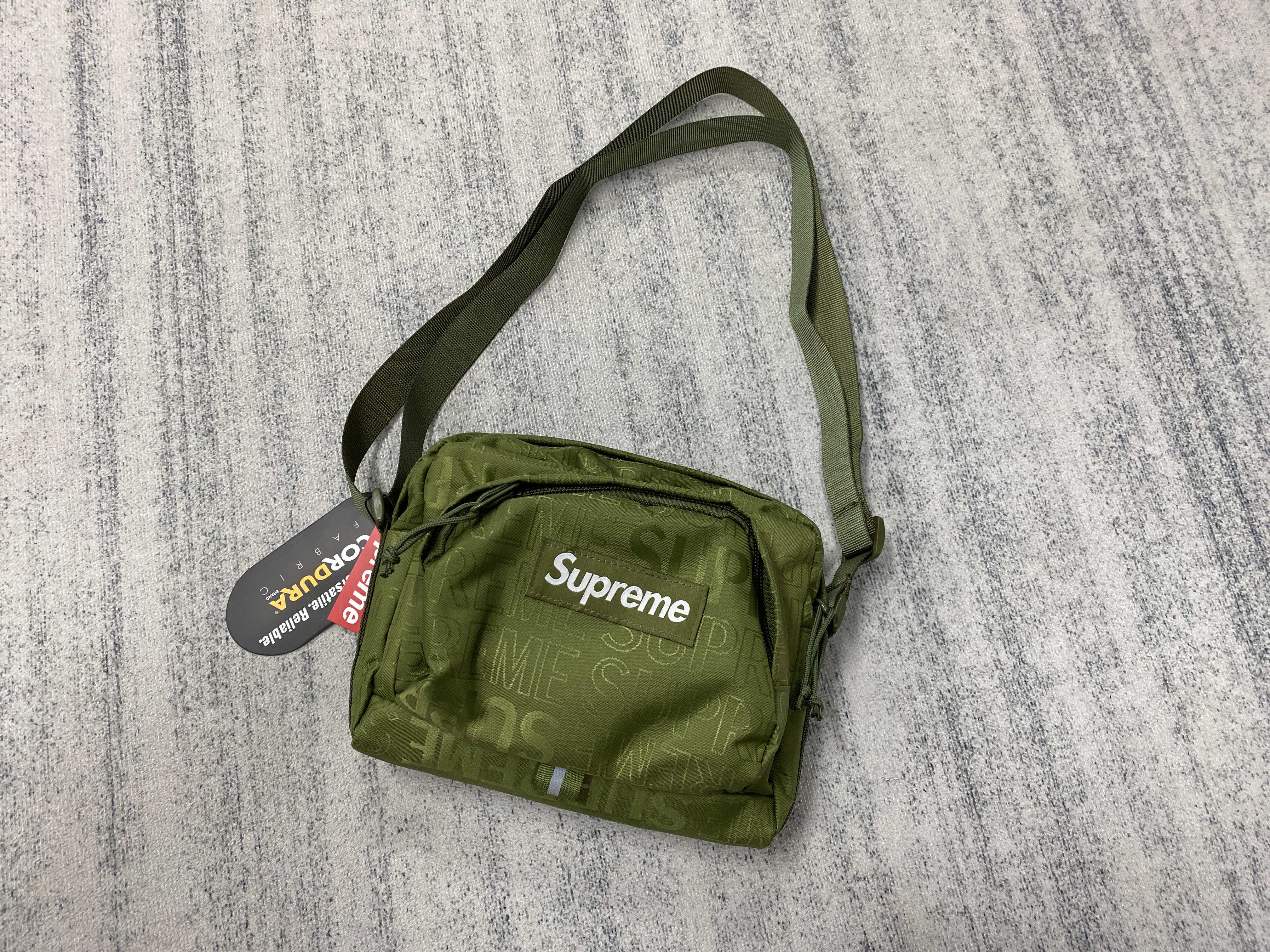 84_85 SUPREME BAG