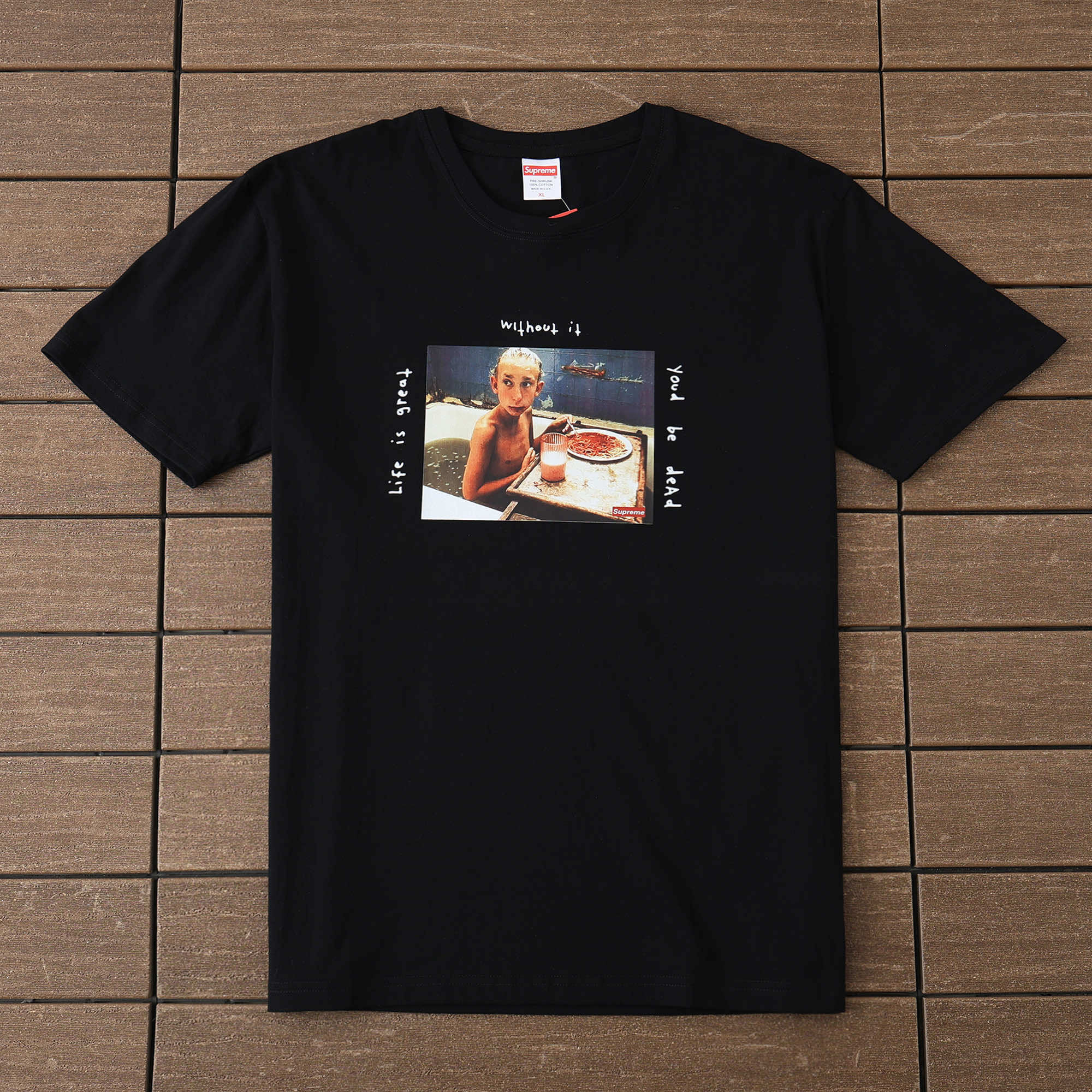 48_118 SUPREME T-shirt