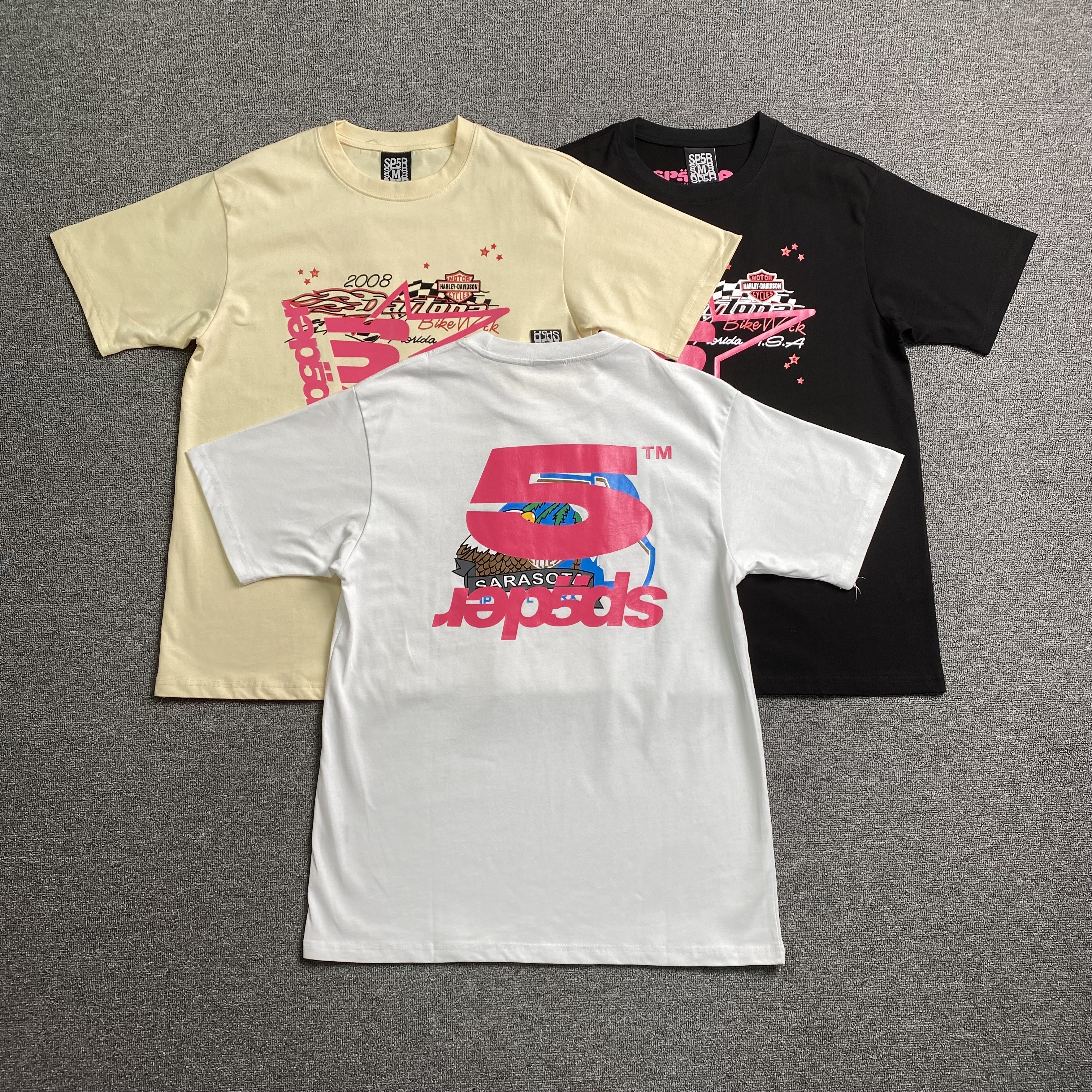 6_110 spider T-shirt