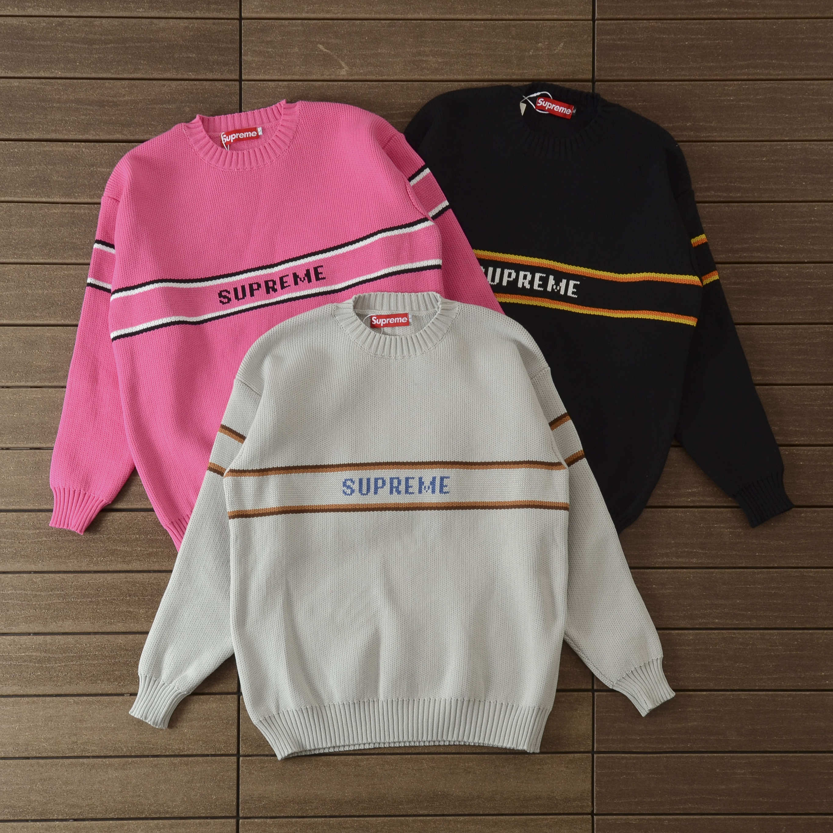71_188 SUPREME SWEATER