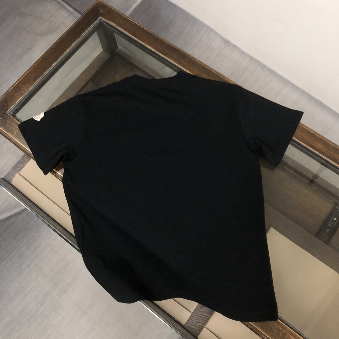 104_Moncler T-shirt