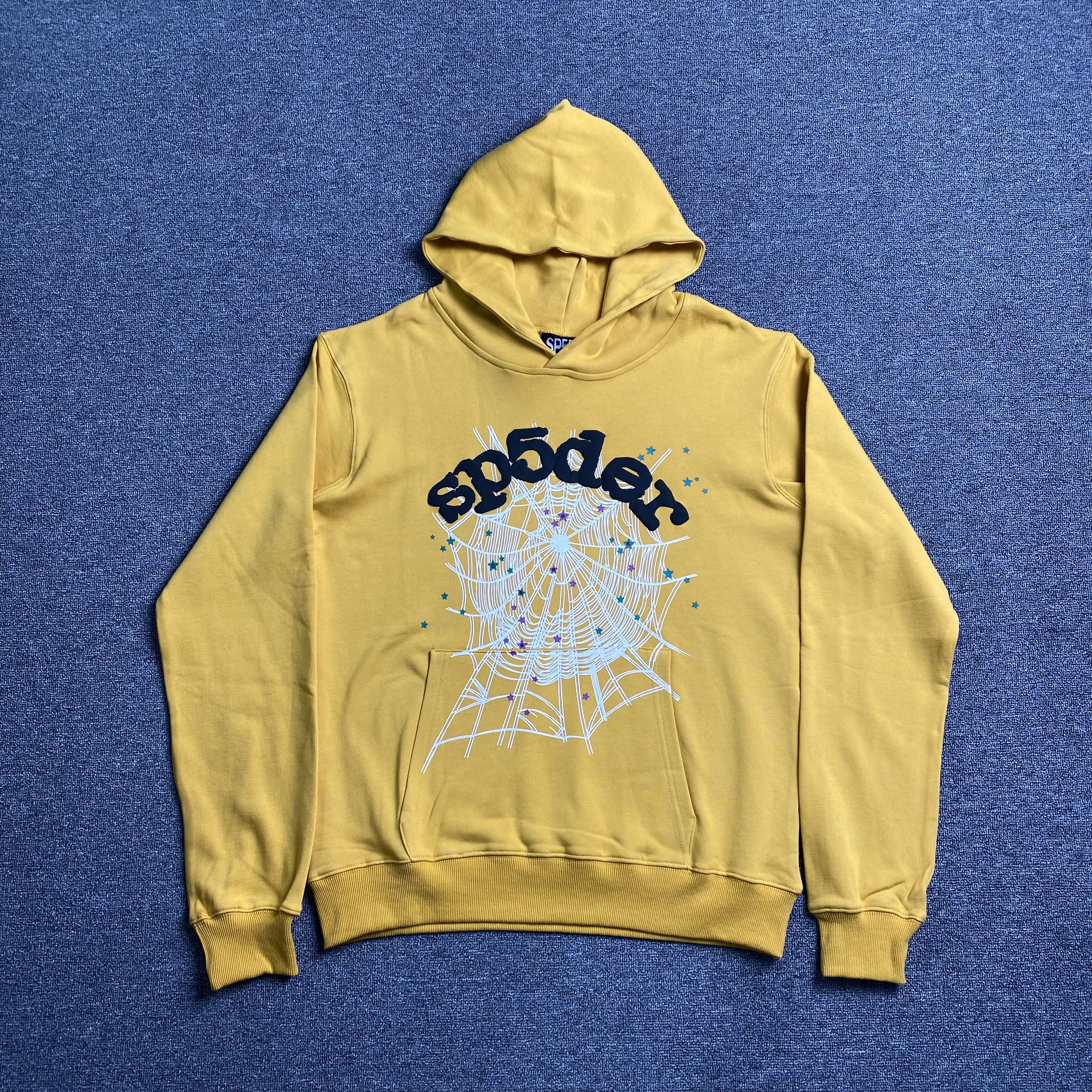 67_165 spider Hoodie