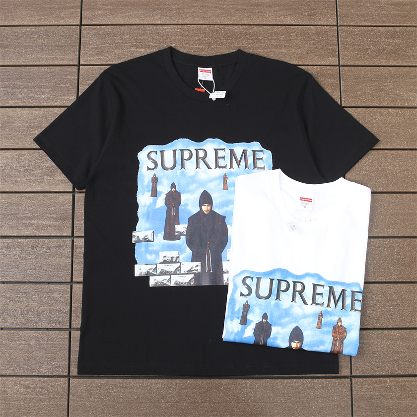 46_85 SUPREME T-SHIRT