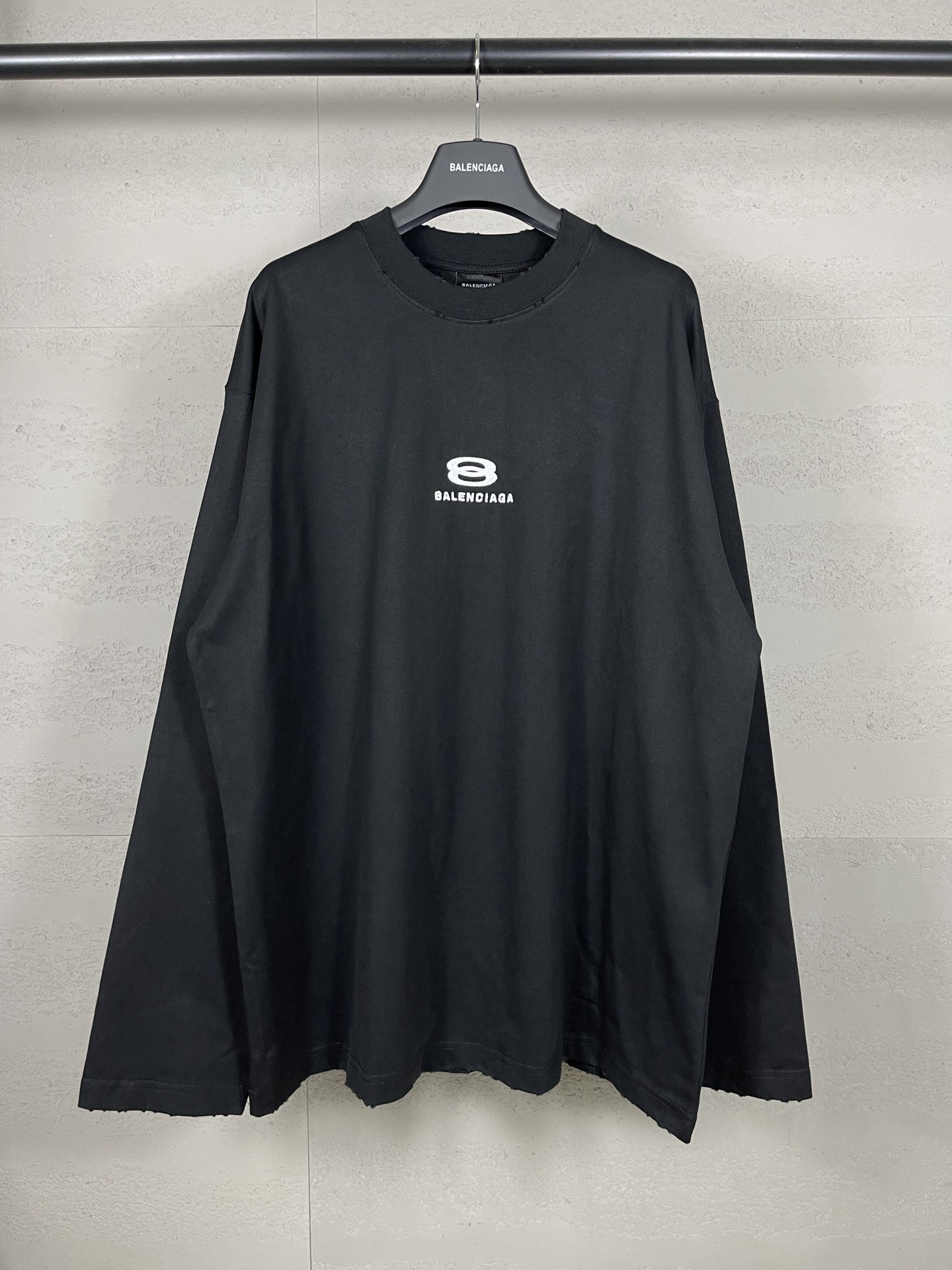 88_Balenciaga Crewneck