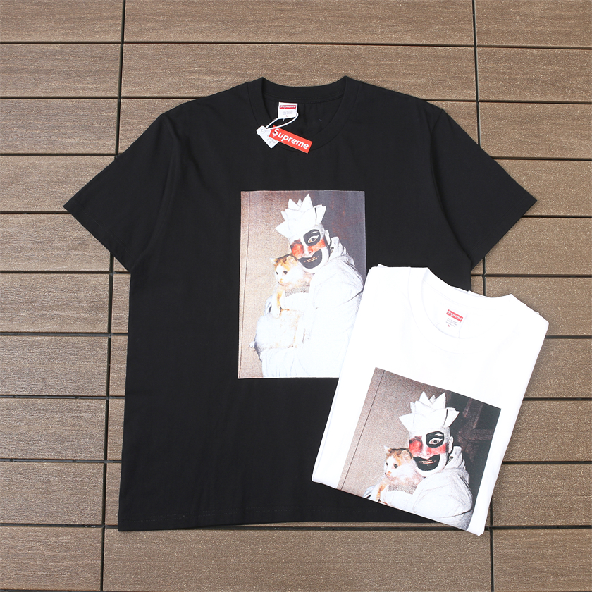 27_88 SUPREME T-SHIRT