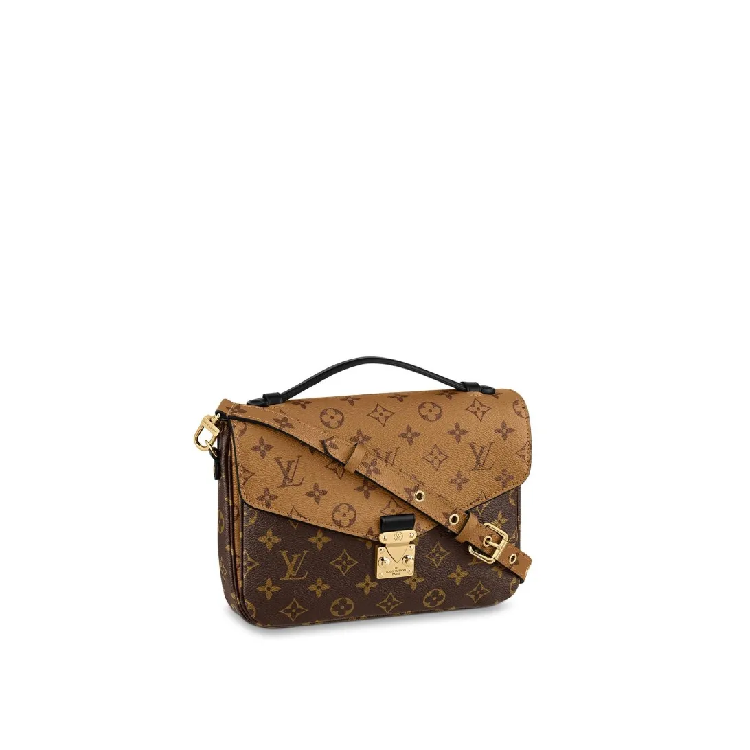 L hot sale Pochette Metis M44876