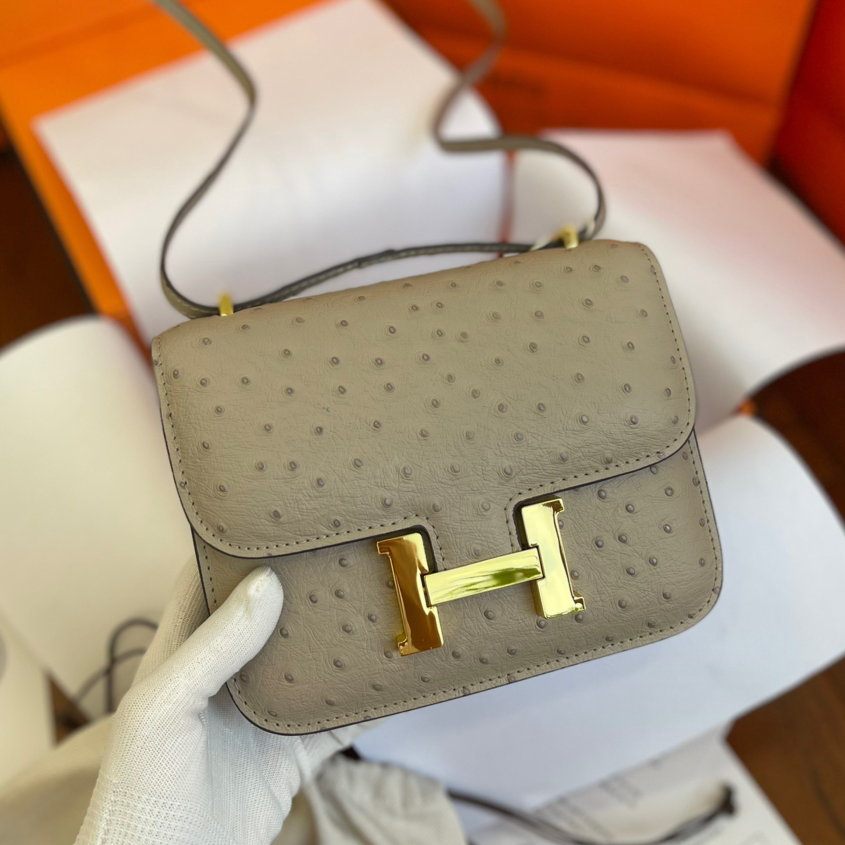 Hermes Constance Mini 19