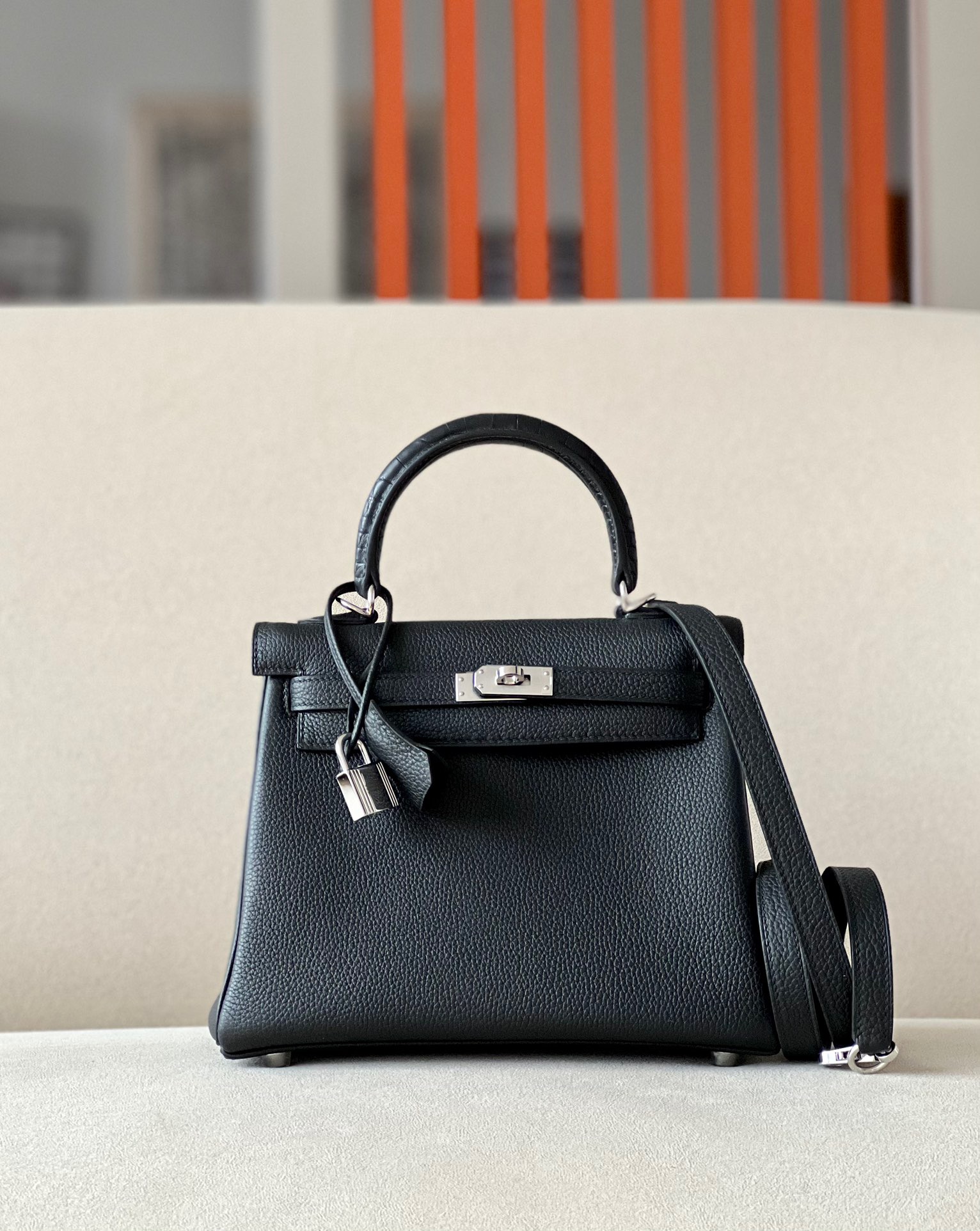 Hermes Kelly 25-28