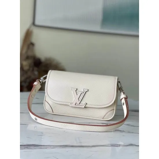 Model: M59457 Size: 24.5 x 15.5 x 9 cm