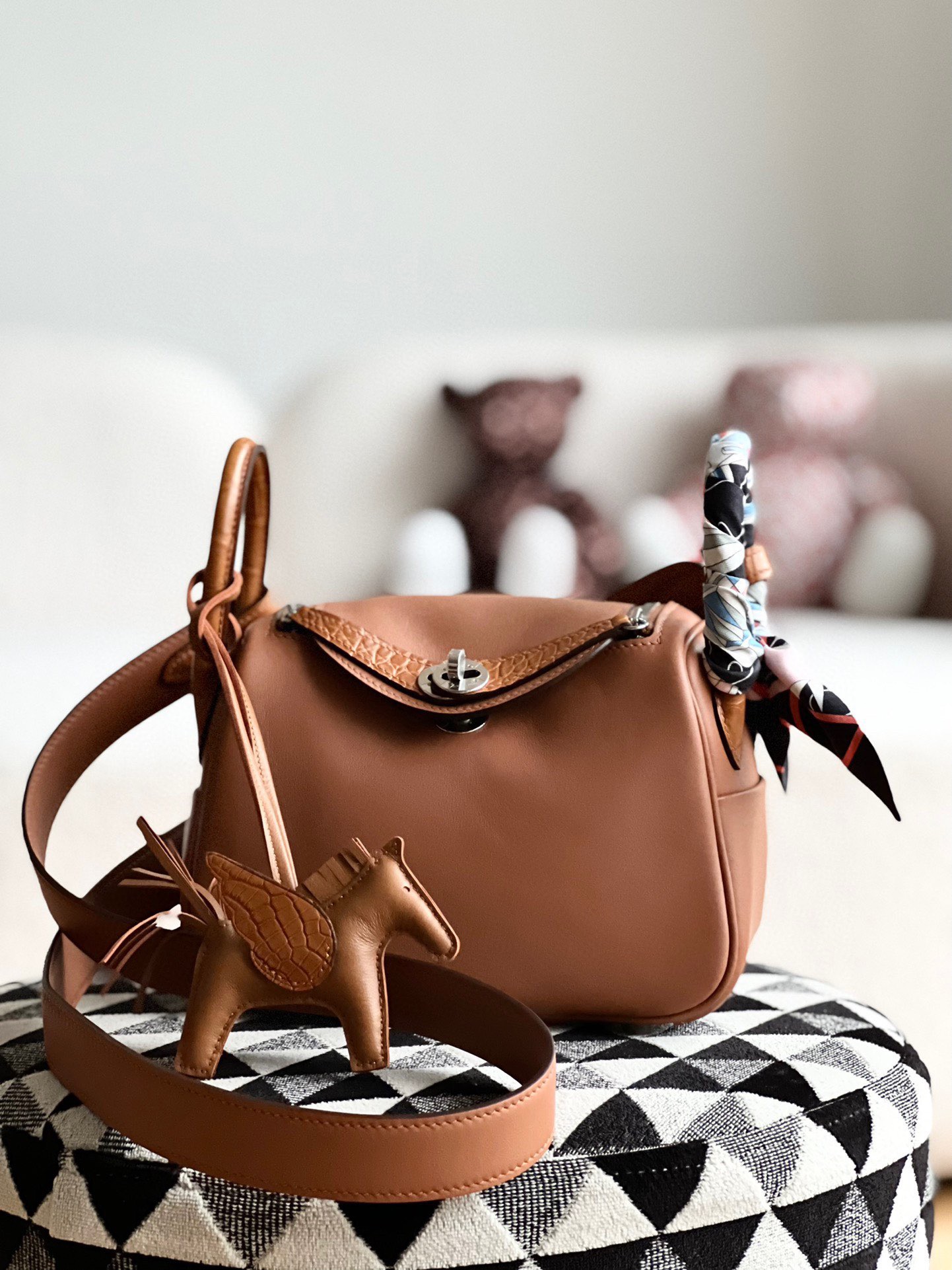 Hermes Lindy 19