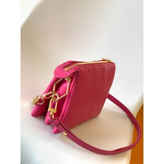 L-bag Size: 20 x 16 x 12 cm