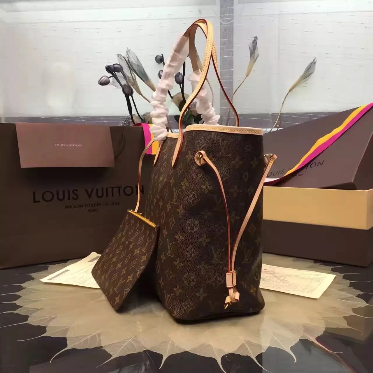 L Neverfull MM Bag Monogram Canvas M40997