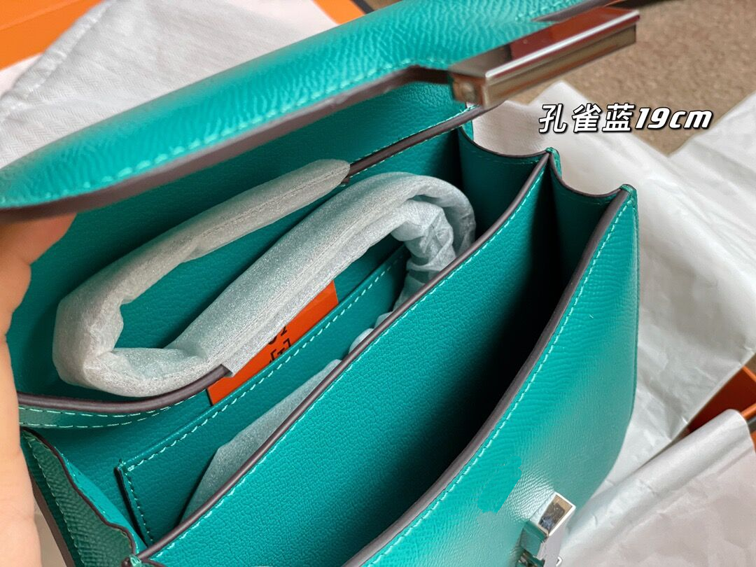 Hermes Constance Mini 19-24