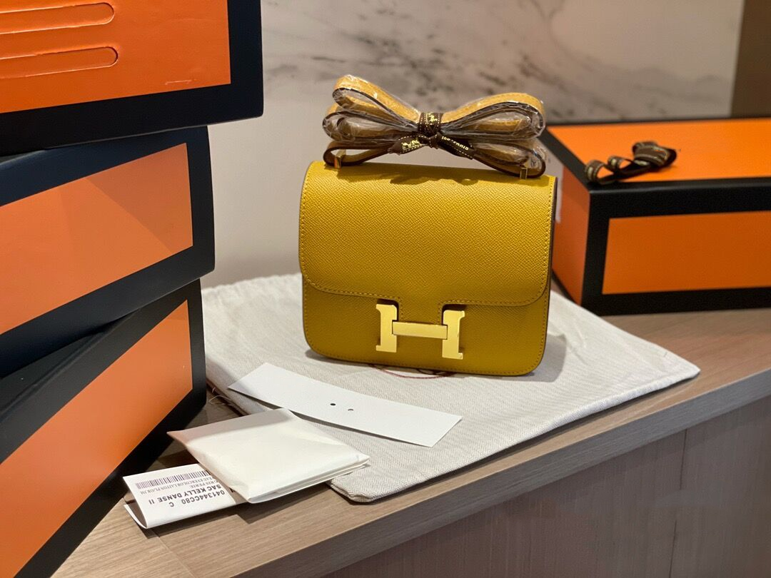 Hermes Constance Mini 19-24
