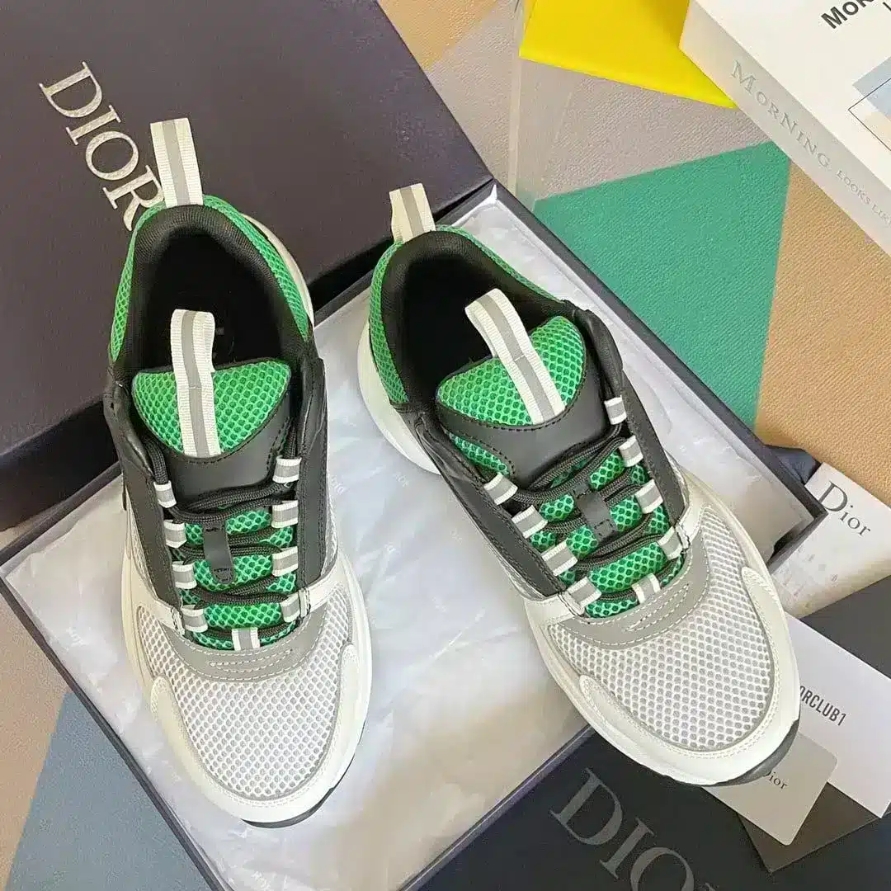 B22 SNEAKER
