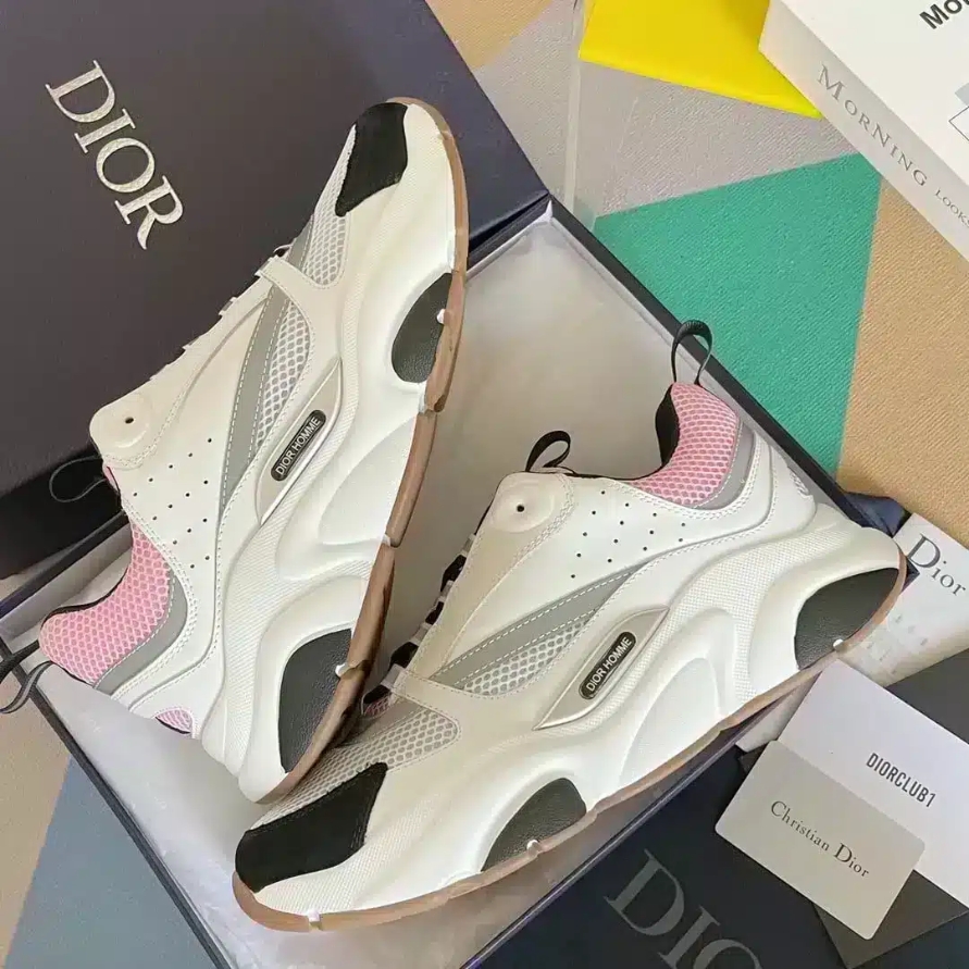 B22 SNEAKER