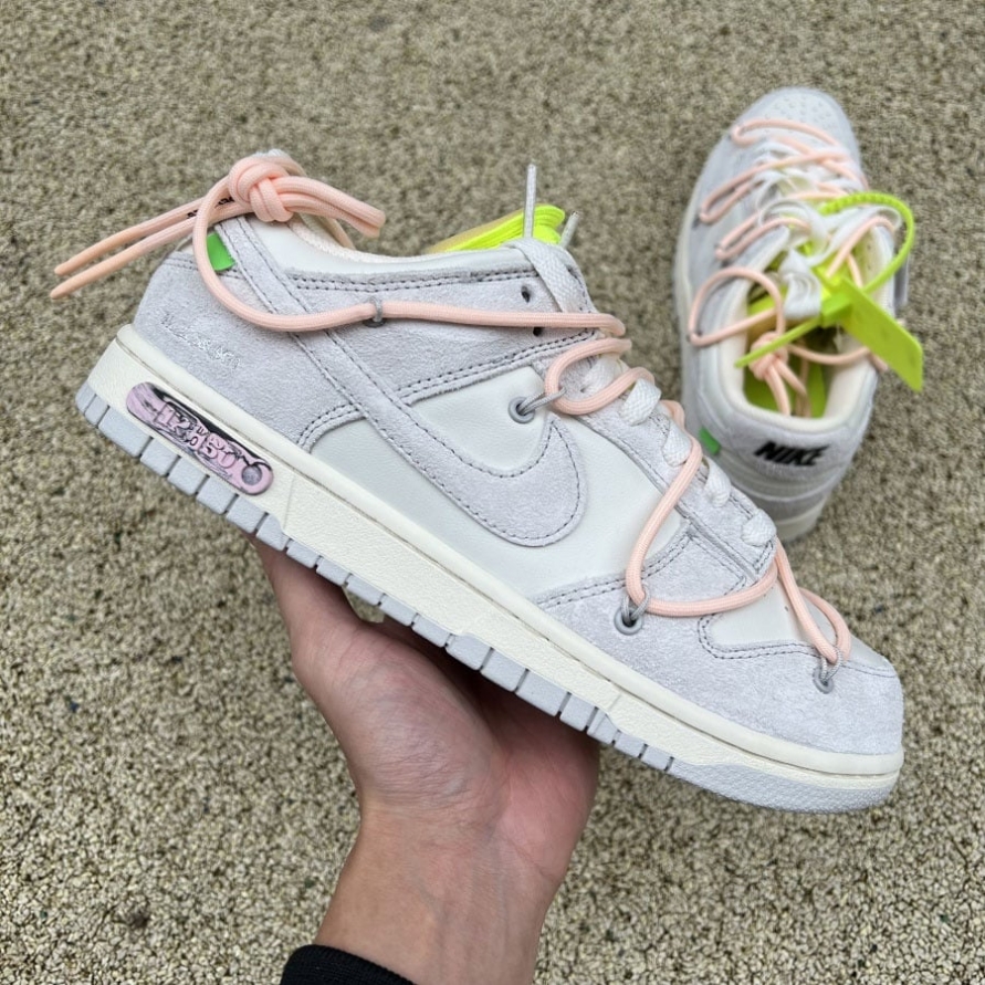 Off-White x Dunk Low ' Lot 12 of 50 '