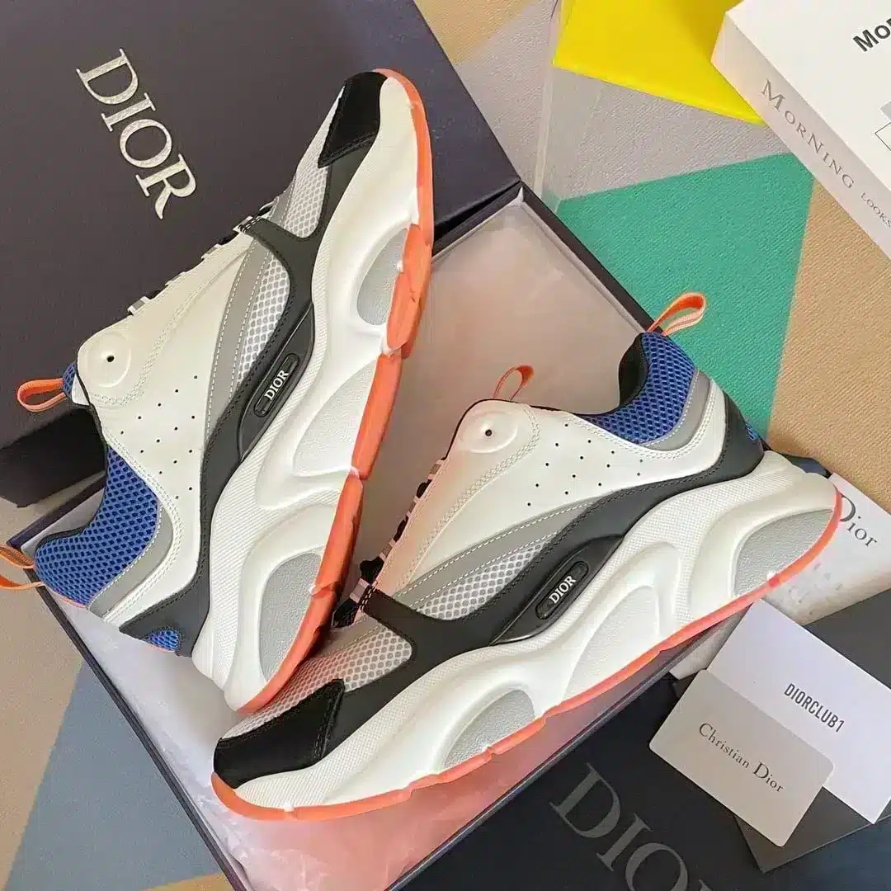 B22 SNEAKER