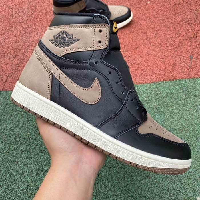 JORDAN 1 RETRO HIGH OG ' PALOMINO '