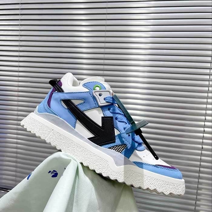 Sponge Mid Top Sneakers