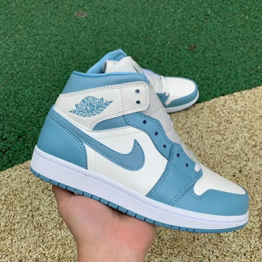 JORDAN 1 MID ' UNIVERSITY BLUE ' (W)