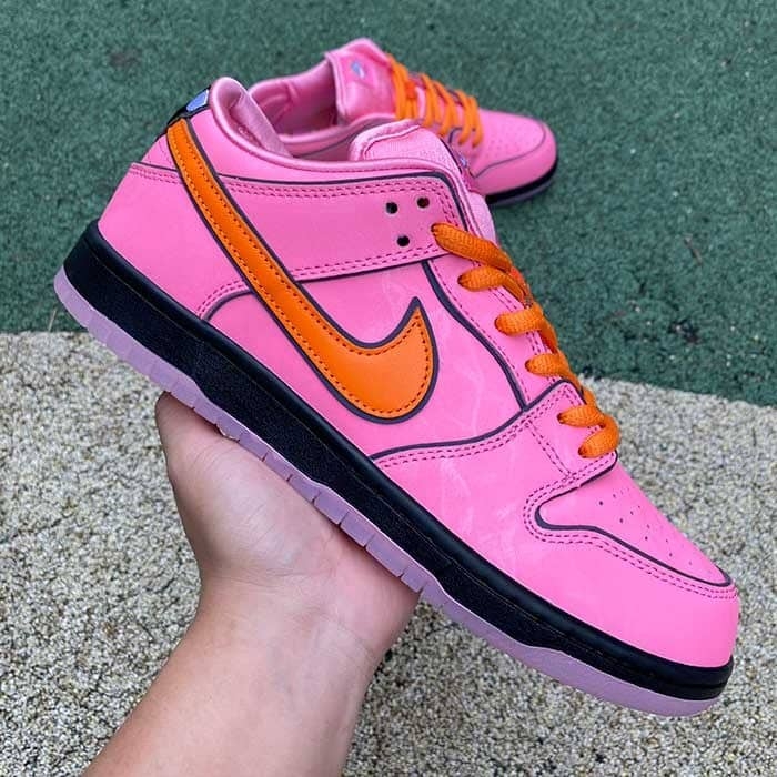 THE POWERPUFF GIRLS X DUNK LOW PRO SB QS ' BLOSSOM '