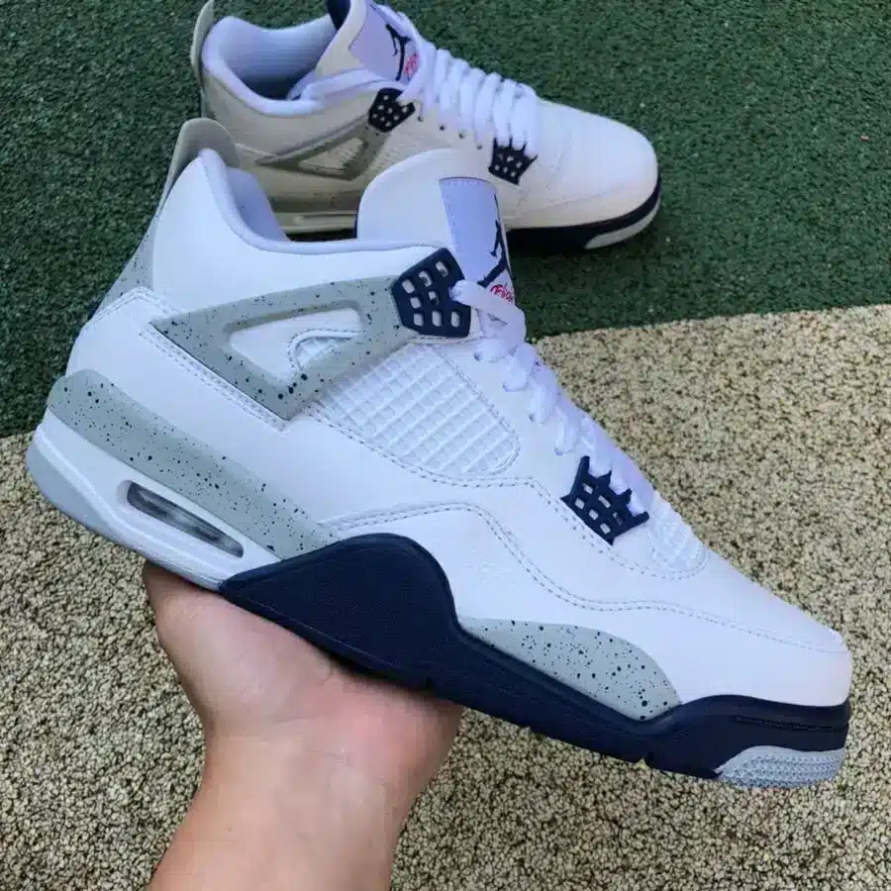 JORDAN 4 RETRO ' MIDNIGHT NAVY '