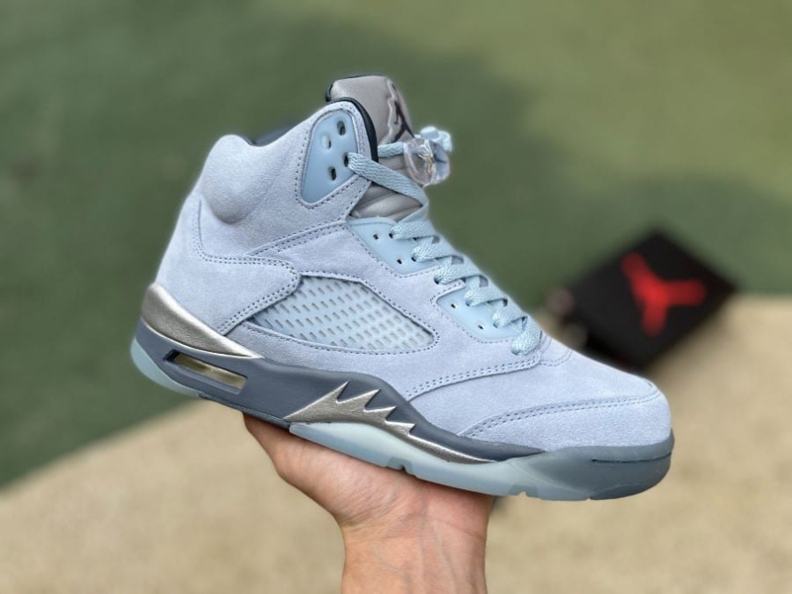 Jordan 5 Retro ' Blue Bird '