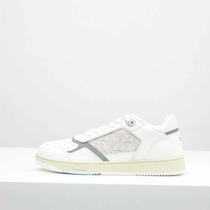 B27 Low Top Sneaker
