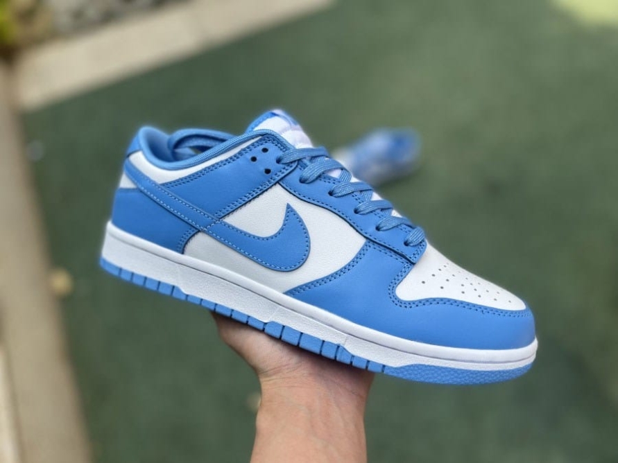 Dunk Low ' University Blue '