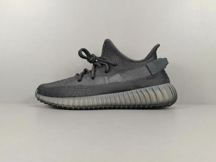 YEEZY BOOST 350 V2 ' ONYX '