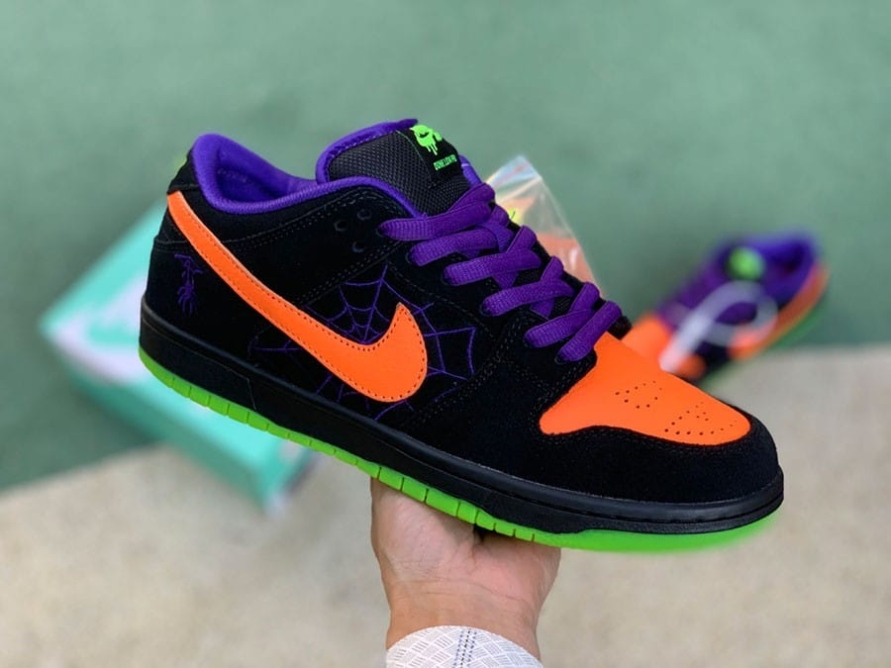 Dunk Low SB ' Night of Mischief '