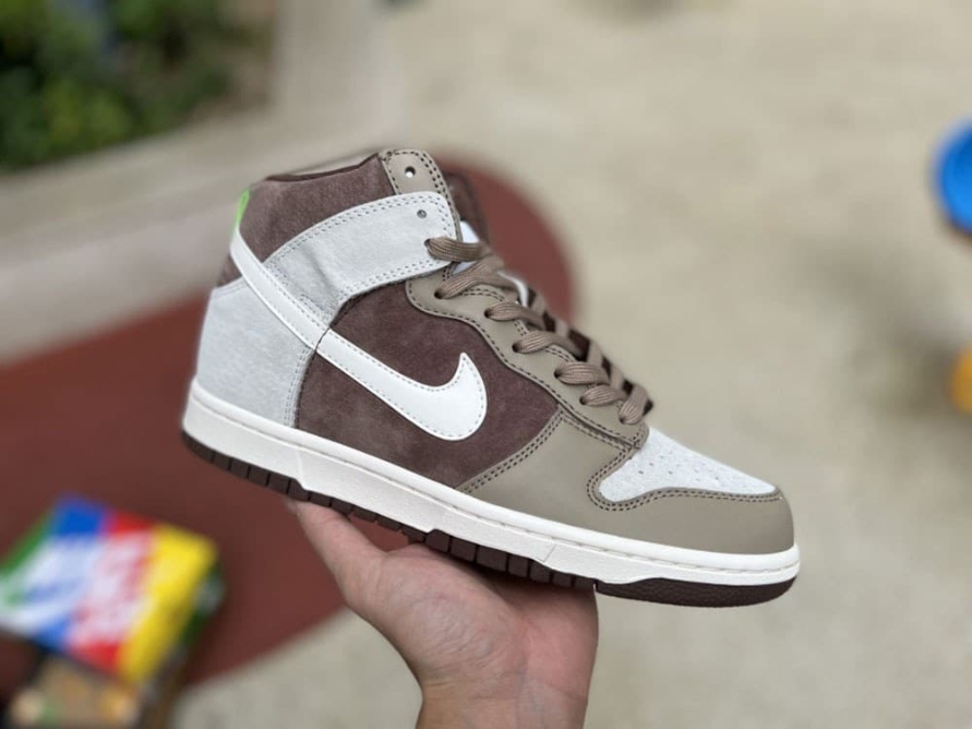 Dunk High ' Light Chocolate '