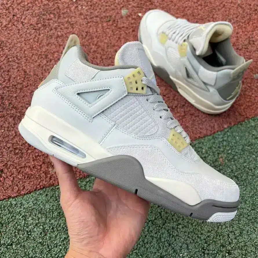 JORDAN 4 RETRO SE ' CRAFT '