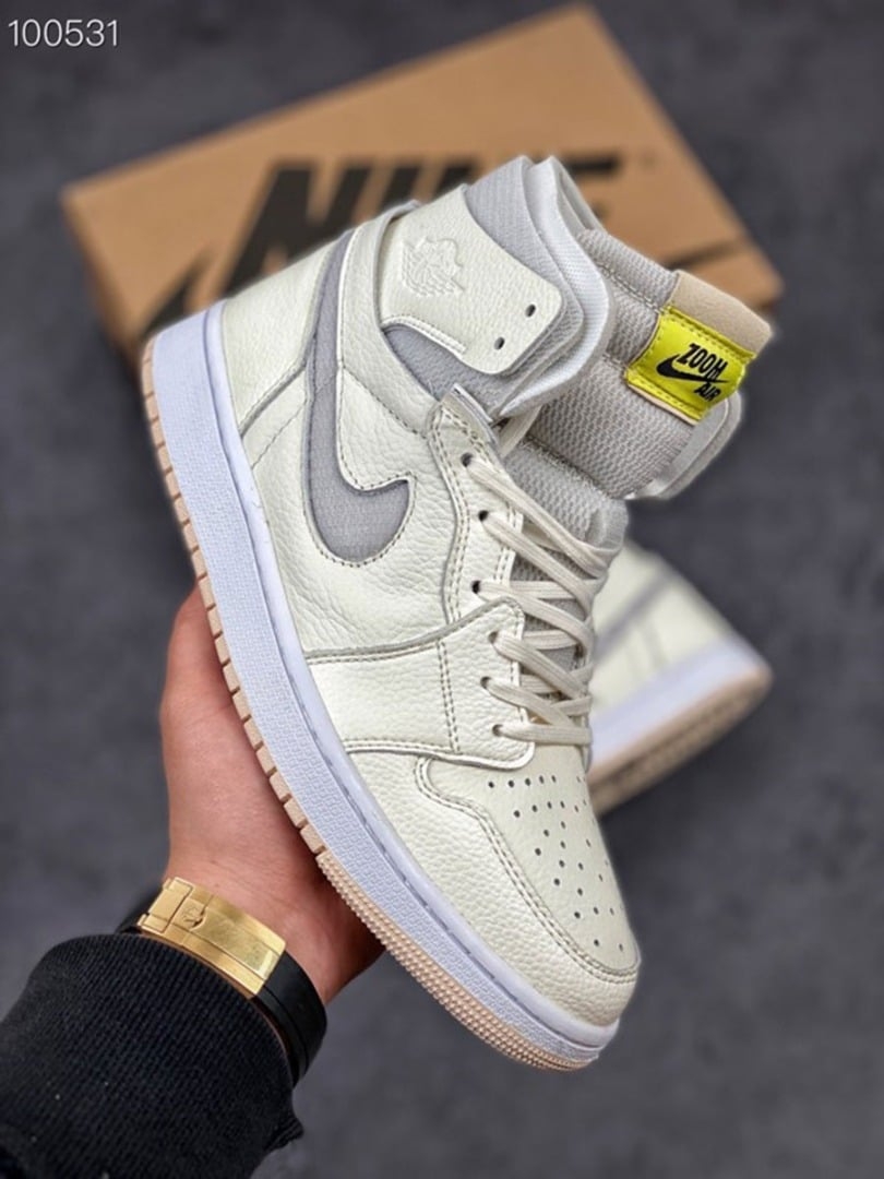 Jordan 1 High Zoom ' Pearl White '