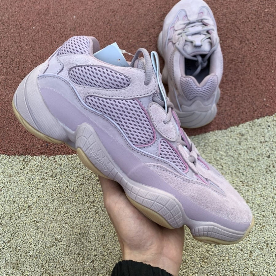 Yeezy 500 ' Soft Vision '